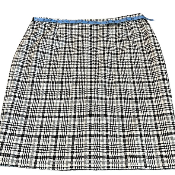 3/$15 ALEX MARIE black and white skirt - Picture 3 of 5